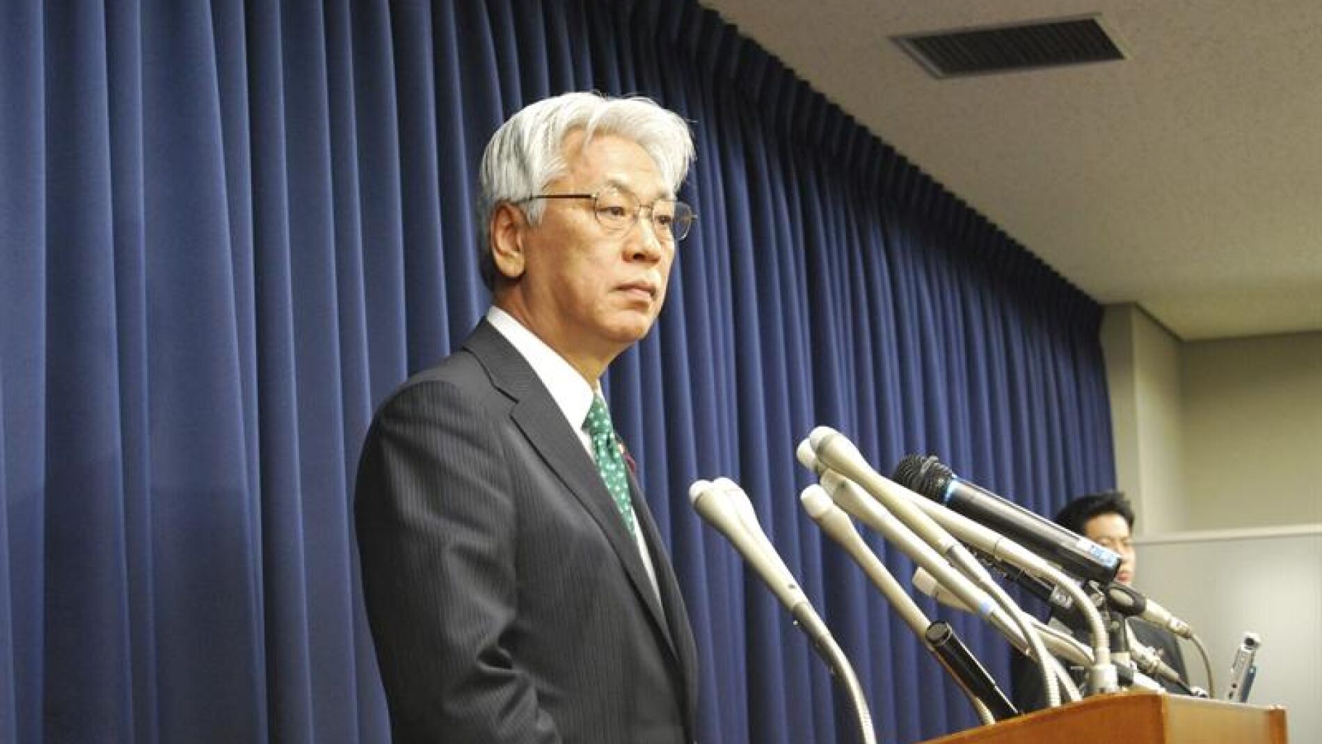El ministro de Justicia de Jap&oacute;n, Toshio Ogawa