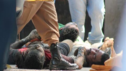 Detalle de reclusos hondure&ntilde;os muertos tras un incendio en el interior del Centro Penal de San Pedro Sula