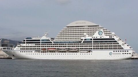 Un crucero con 590 turistas a la deriva
