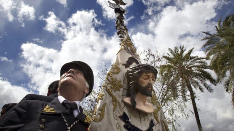 Un m&uacute;sico de la Cofrad&iacute;a del Cachorro