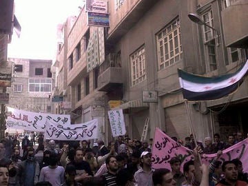 Damasco recrudece la represión en Siria Damasco recrudece la represión en Siria