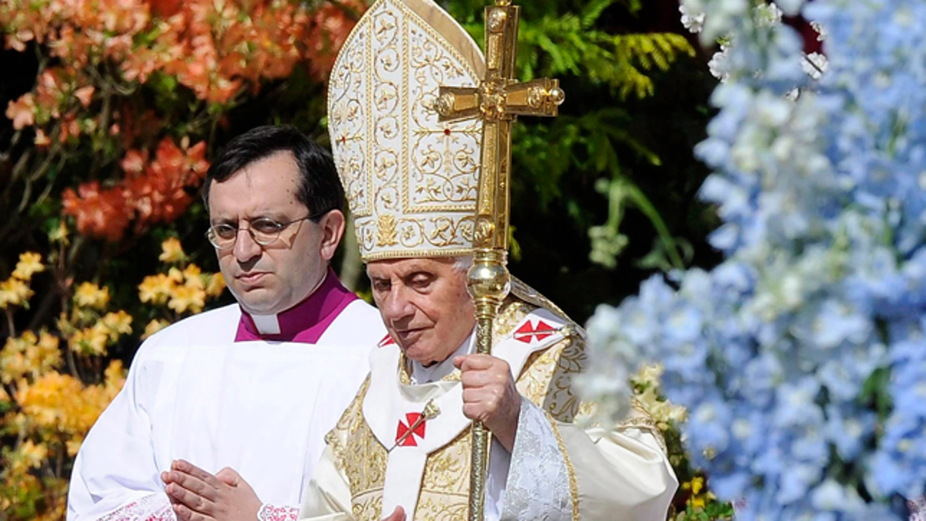 Benedicto XVI, en la misa del Domingo de Resurrección Benedicto XVI, en la misa del Domingo de Resurrección