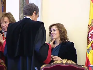 Encuentro entre Zapatero y Sáenz de Santamaría en el Consejo de Estado Encuentro entre Zapatero y Sáenz de Santamaría en el Consejo de Estado
