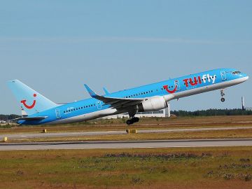 Avión de Tuifly Nordic 