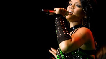 Rihanna durante un concierto