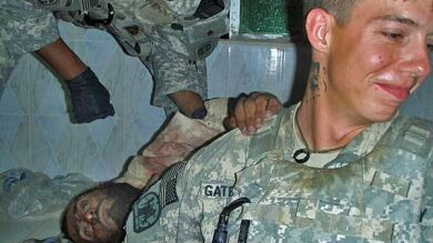 El Ejército de EEUU se desmarca de unas fotografías en las que soldados posan con cadáveres de afganos