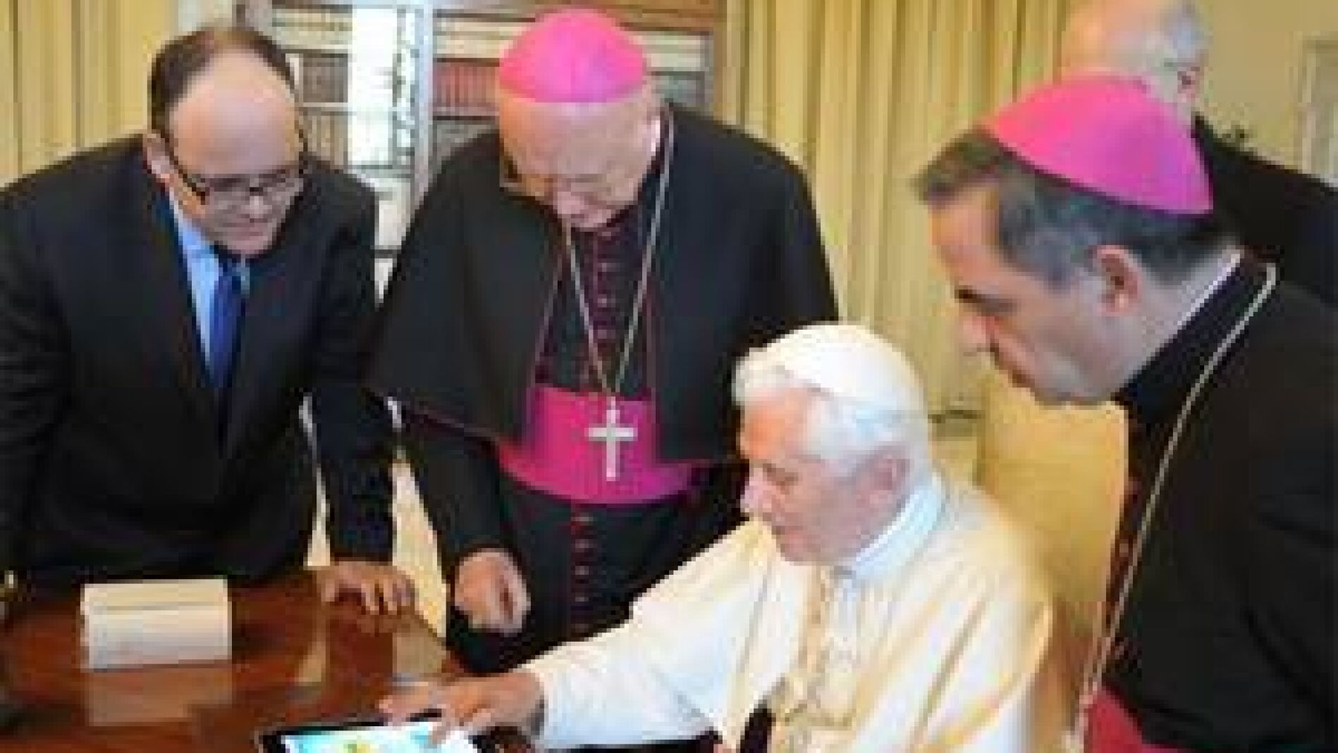 Benedicto XVI y las nuevas tecnolog&iacute;as