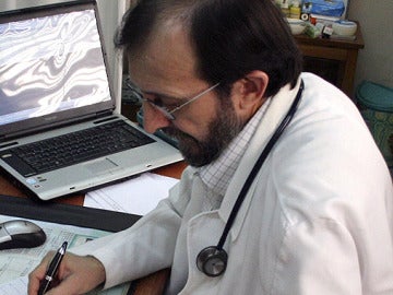 El médico español, José Manuel Machimbarrena