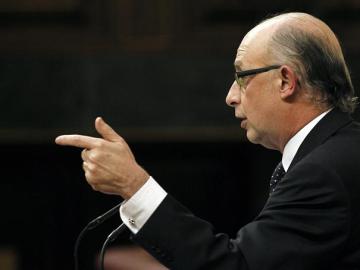 Cristóbal Montoro anuncia que el déficit del Estado se situó en marzo en el 0,83 % del PIB