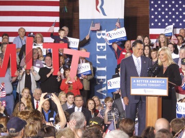 Mitt Romney gana en cinco estados