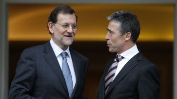 Mariano Rajoy con Anders Fogh Rasmussen