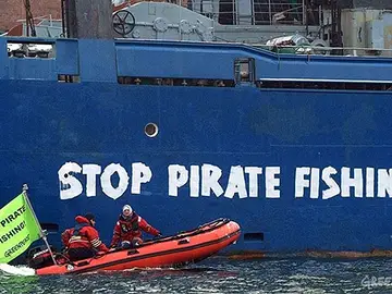 Greenpeace, a favor de la prensa tradicional Greenpeace, a favor de la prensa tradicional