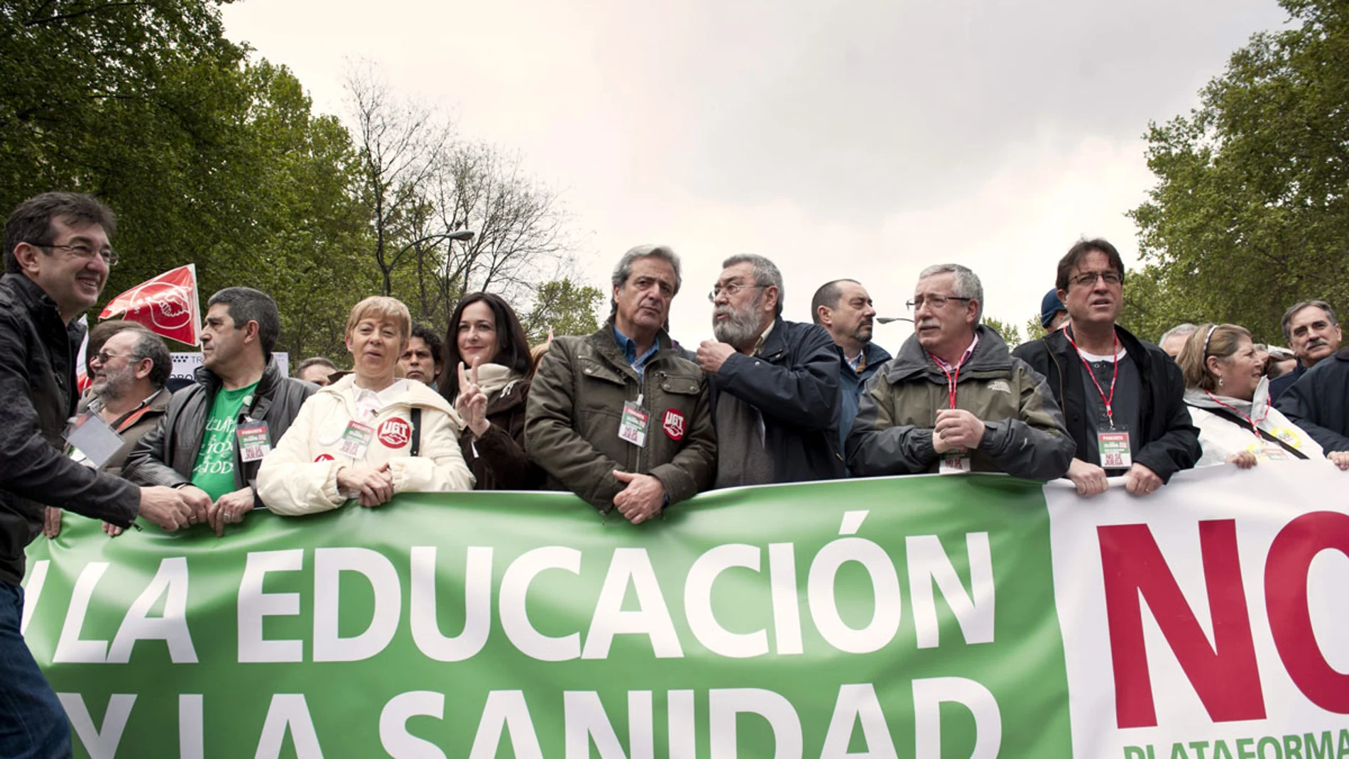 Los secretarios generales de UGT y CCOO en la cabecera de la marcha Los secretarios generales de UGT y CCOO en la cabecera de la marcha