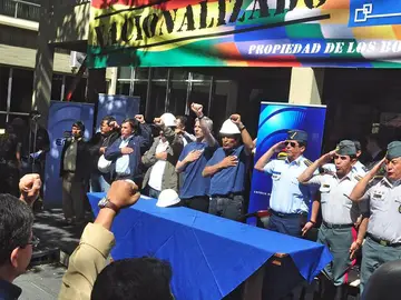 Evo Morales asiste al acto de toma de las oficinas de la Transportadora de Electricidad. Evo Morales asiste al acto de toma de las oficinas de la Transportadora de Electricidad.