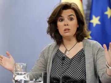 Soraya Sáenz de Santamaría tras un Consejo de Ministros Soraya Sáenz de Santamaría tras un Consejo de Ministros