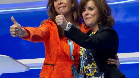 Alicia S&aacute;nchez-Camacho y Soraya S&aacute;enz de Santamar&iacute;a