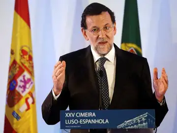 Mariano Rajoy, en una rueda de prensa en Portugal Mariano Rajoy, en una rueda de prensa en Portugal
