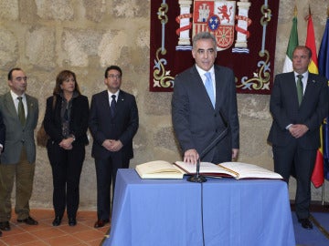 Francisco Javier Fernández Perianes, durante su toma posesión 