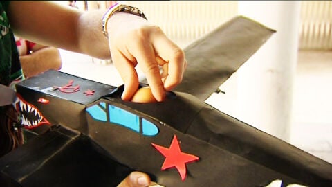 Huevo en un avi&oacute;n