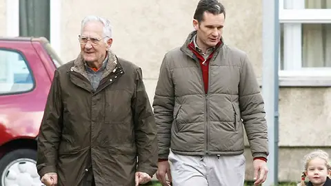 Iñaki Urdangarin junto a su padre, Juan María Iñaki Urdangarin junto a su padre, Juan María