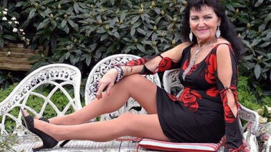 Pam Shaw quiere dejar de ser virgen, a los 70 años