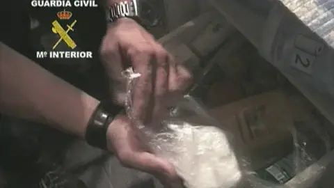 Droga incautada por la Guardia Civil Droga incautada por la Guardia Civil