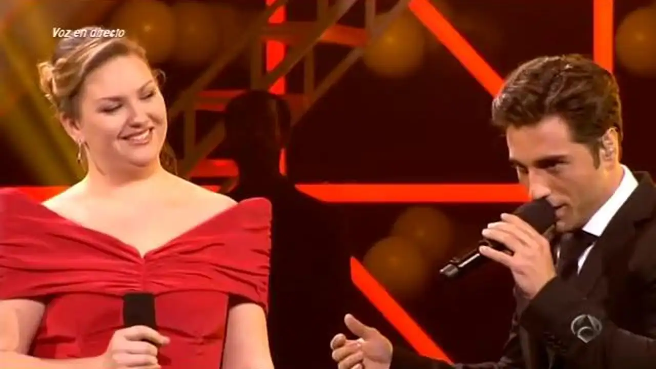Gala 8 I Dana Kozak y David Bustamante - Con Te Partiro