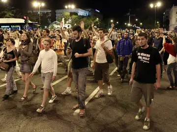 Los "indignados" abandonan su recorrido por Madrid con un detenido Los "indignados" abandonan su recorrido por Madrid con un detenido