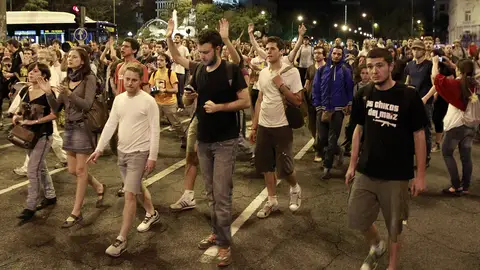 Los "indignados" abandonan su recorrido por Madrid con un detenido Los "indignados" abandonan su recorrido por Madrid con un detenido