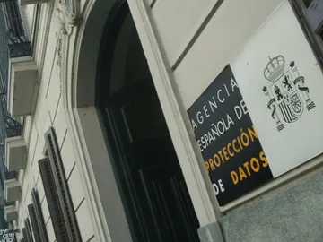 La Agencia Española de Protección de Datos La Agencia Española de Protección de Datos