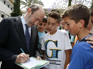 Rubalcaba, en su visita a Murcia Rubalcaba, en su visita a Murcia