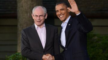 El presidente estadounidense, Barack Obama, recibe al presidente del Consejo Europeo, Herman Van Rompuy