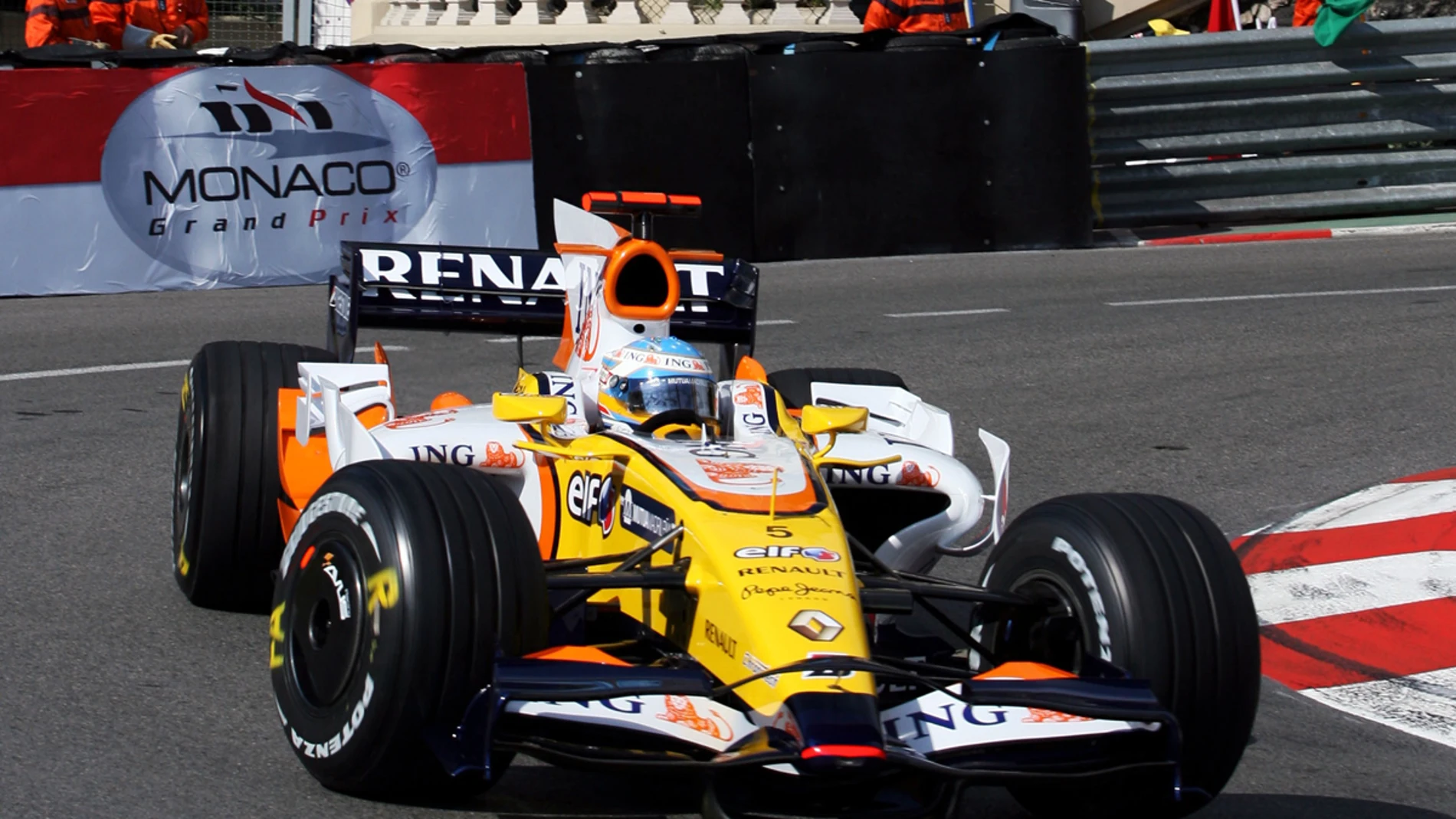 Alonso, con Renault en 2008