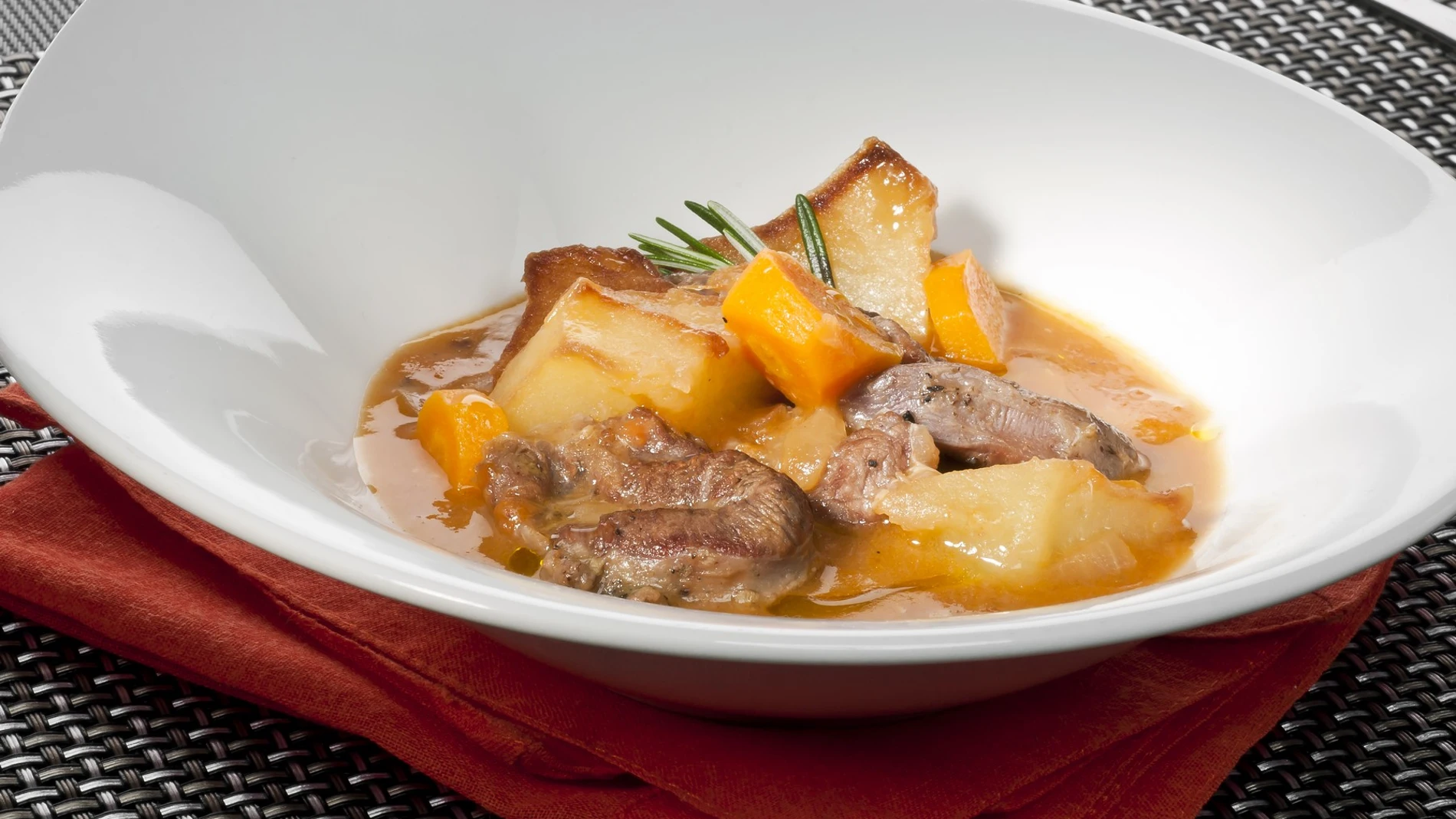 Carne guisada, ingredientes Carne guisada, ingredientes