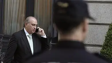 El ministro del Interior ha perdido un iPad y un iPhone en dos semanas El ministro del Interior ha perdido un iPad y un iPhone en dos semanas