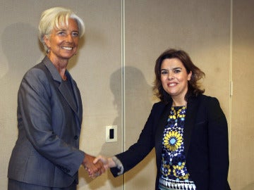 Soraya Saénz de Santamaría en Washington junto a Christine Lagarde