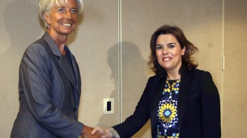 Soraya Saénz de Santamaría en Washington junto a Christine Lagarde