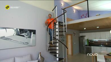 ¡I ‘loft’ una escalera de caracol!