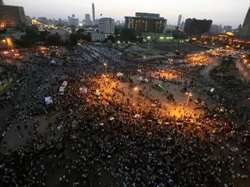 Protestas en Tahrir por la condena a Mubarak Protestas en Tahrir por la condena a Mubarak