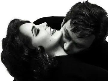 Lindsay Lohan como Liz Taylor Lindsay Lohan como Liz Taylor