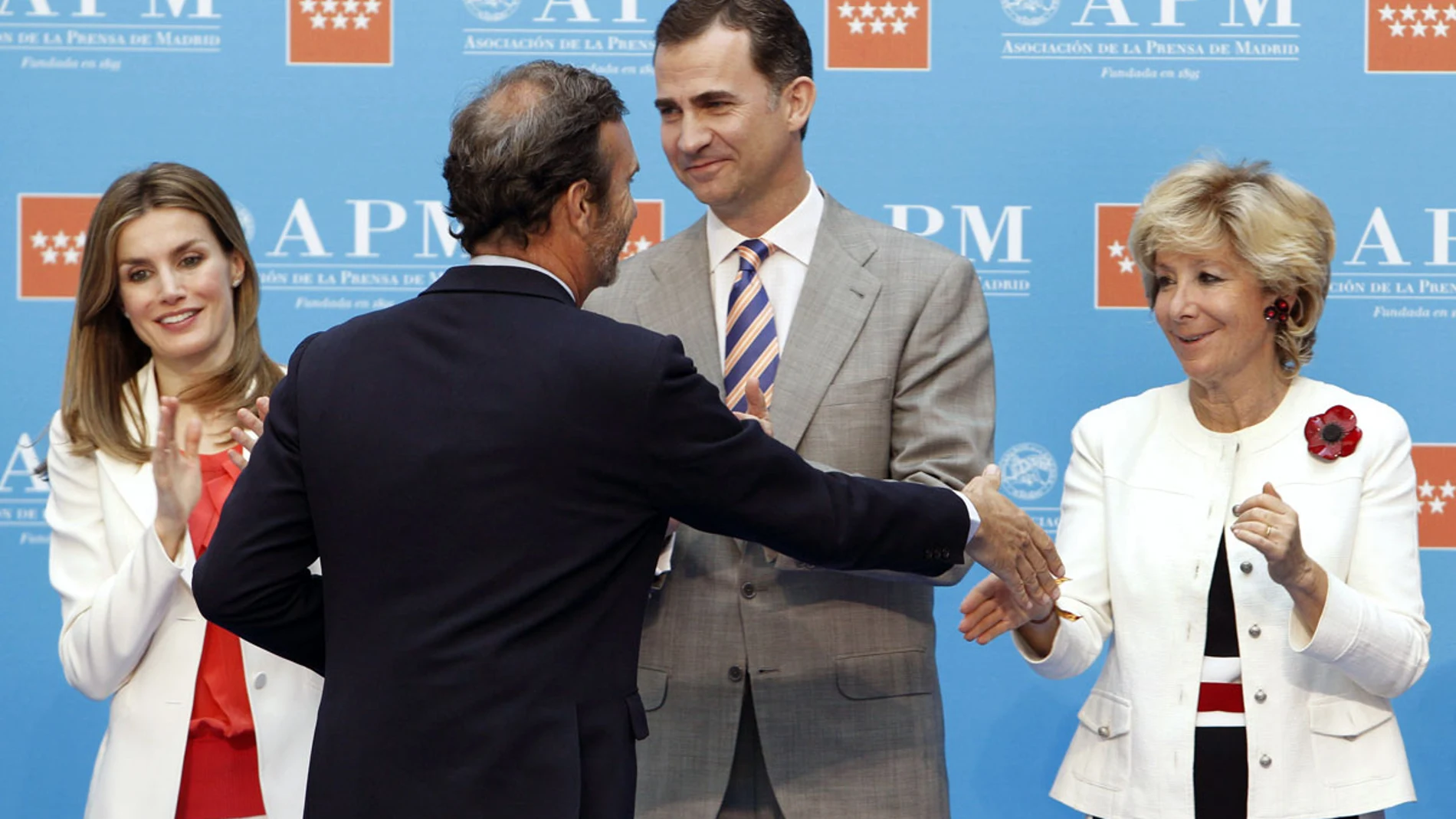 Doña Letizia y Don Felipe durante el acto Doña Letizia y Don Felipe durante el acto