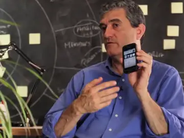 Guillermo Fesser presenta TuneIn Radio Guillermo Fesser presenta TuneIn Radio