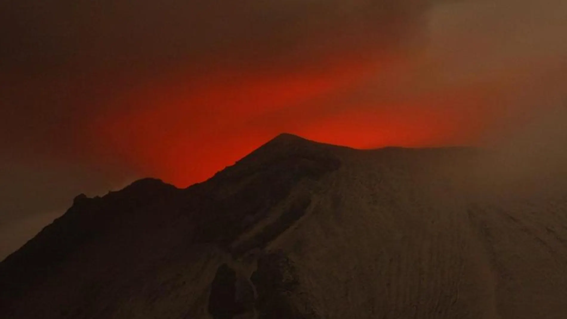 Volcán | Imagen de archivo Volcán | Imagen de archivo