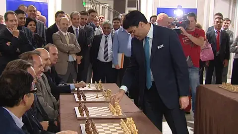 El campeón del mundo de ajedrez, Anand El campeón del mundo de ajedrez, Anand