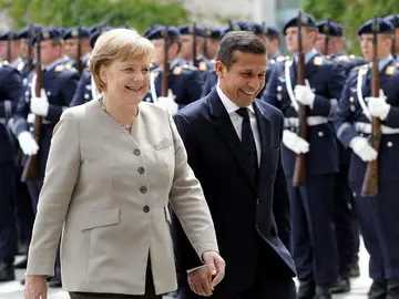Merkel recibe a Ollanta Humala Merkel recibe a Ollanta Humala