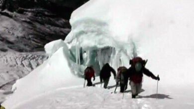 Encuentran el cuerpo del montañero español desaparecido en Perú