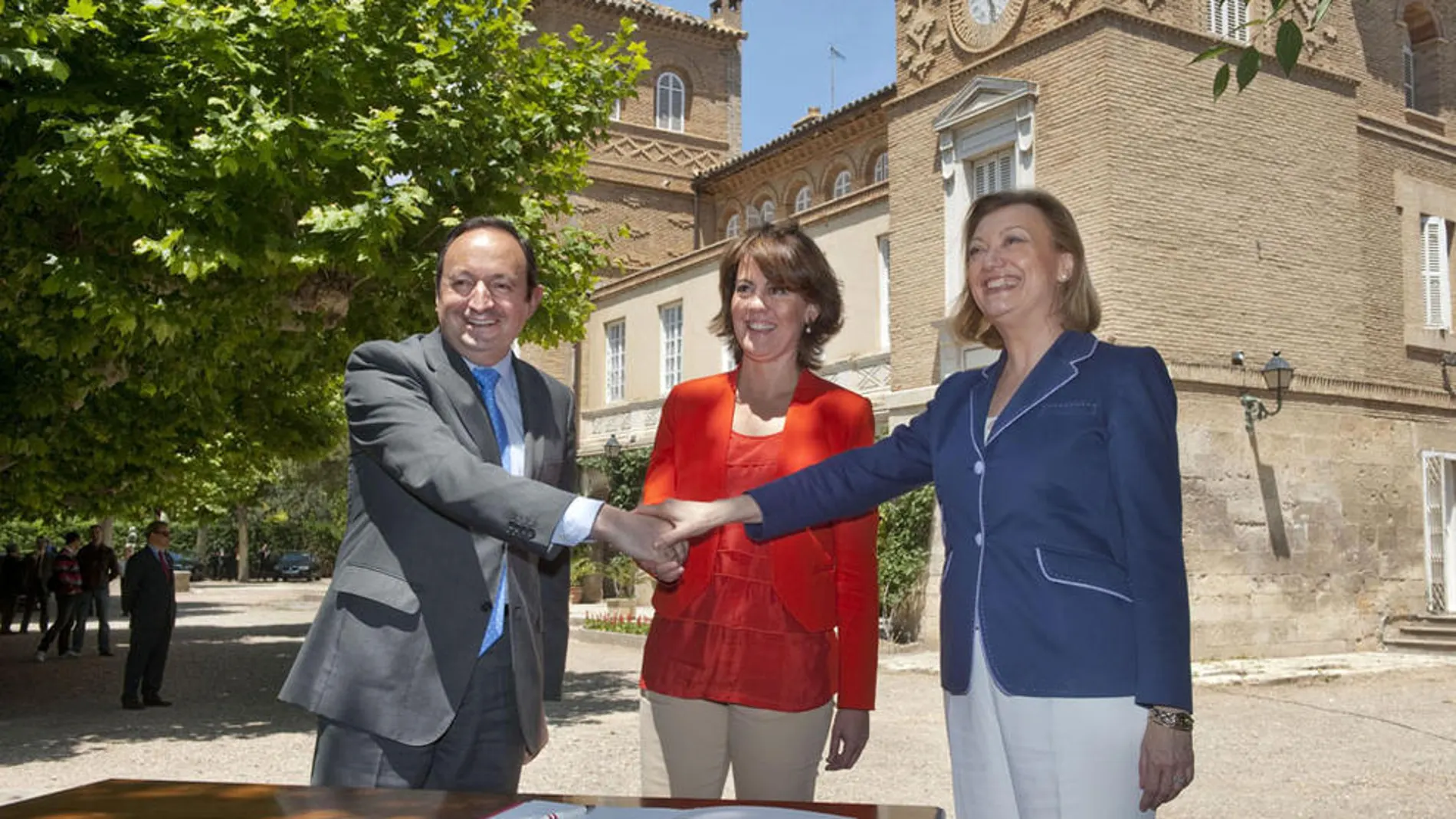 Los presidentes de las tres comunidades Sanz, Barcina y Rudi Los presidentes de las tres comunidades Sanz, Barcina y Rudi