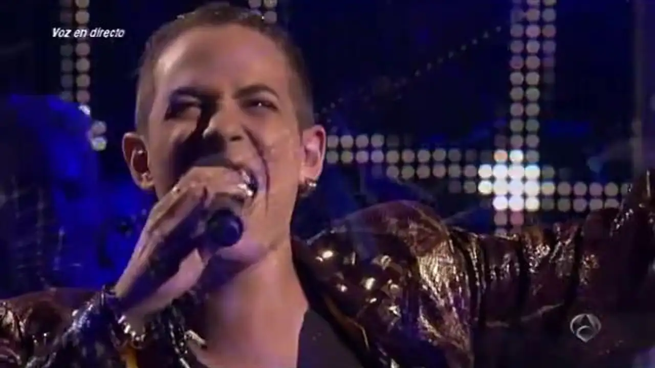 Gala 12 I Garson - Left Outside Alone