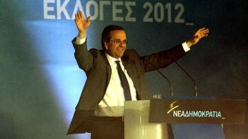 El líder del partido conservador Nueva Democracia (ND), Antonis Samaras, en el cierre de campaña