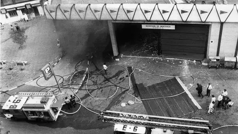 Imagen del atentado en el Hipercor de Barcelona Imagen del atentado en el Hipercor de Barcelona